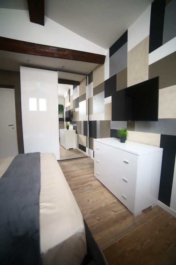 Garibaldi Fifty Attic Near Duomo Apartment Milan Exterior photo